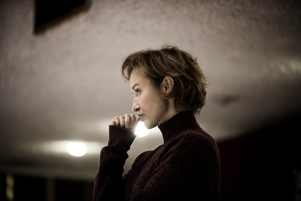 Próby JAK BYĆ KOCHANĄ wg Kazimierza Brandysa w reż. Leny Frankiewicz: Gabriela Muskała. Fot. Magda Hueckel